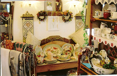 Great selection of ceramics, pottery, potpourri, candles, wall hangings, cookie jars and more at Martha's Gifts & Boutique at the MacQueen Apple Orchard, Cider Mill, Farm Market, and Pick Your Own Apples, Holland, Ohio, west of Toledo
